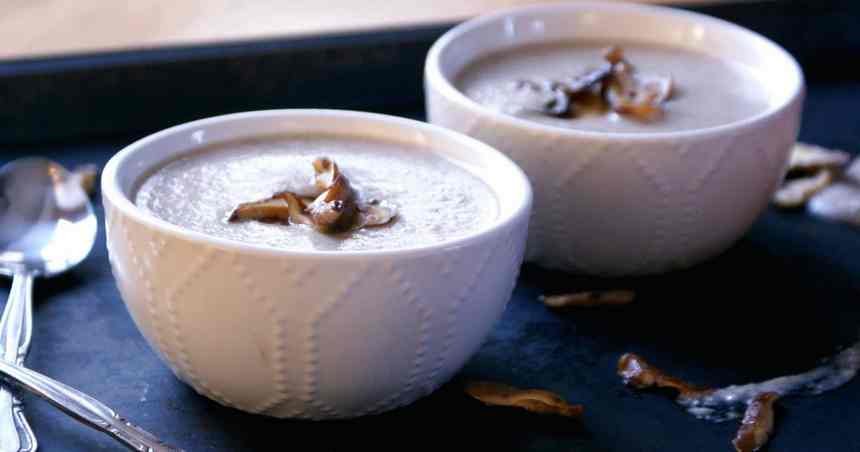 40 Days of Clear Consuming: Dairy Free Roasted Garlic Cream of Mushroom Soup